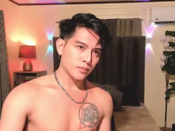 bentlyfuck Live Webcam Streaming on Chaturbate